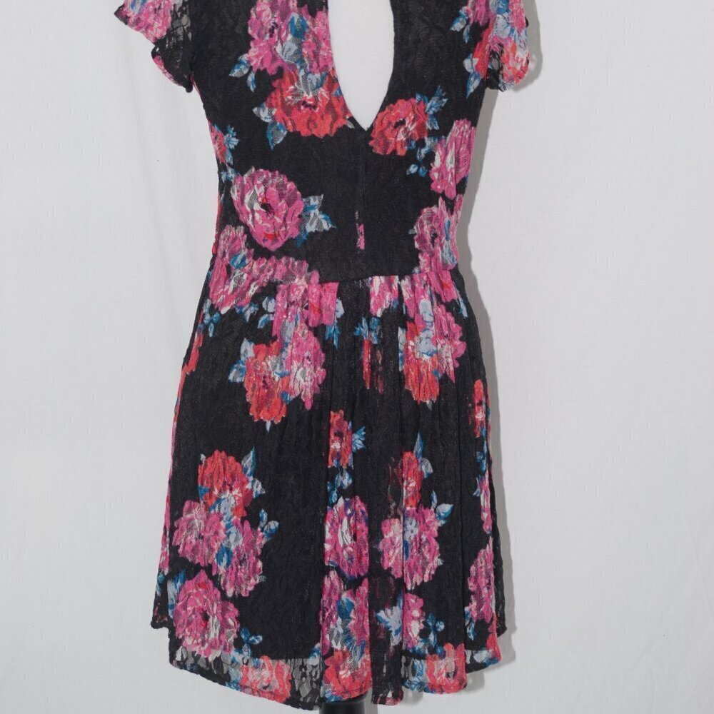Cocktail Formal Dress EUC Womens Large Floral Black Lace Peekaboo Back - Picture 6 of 7